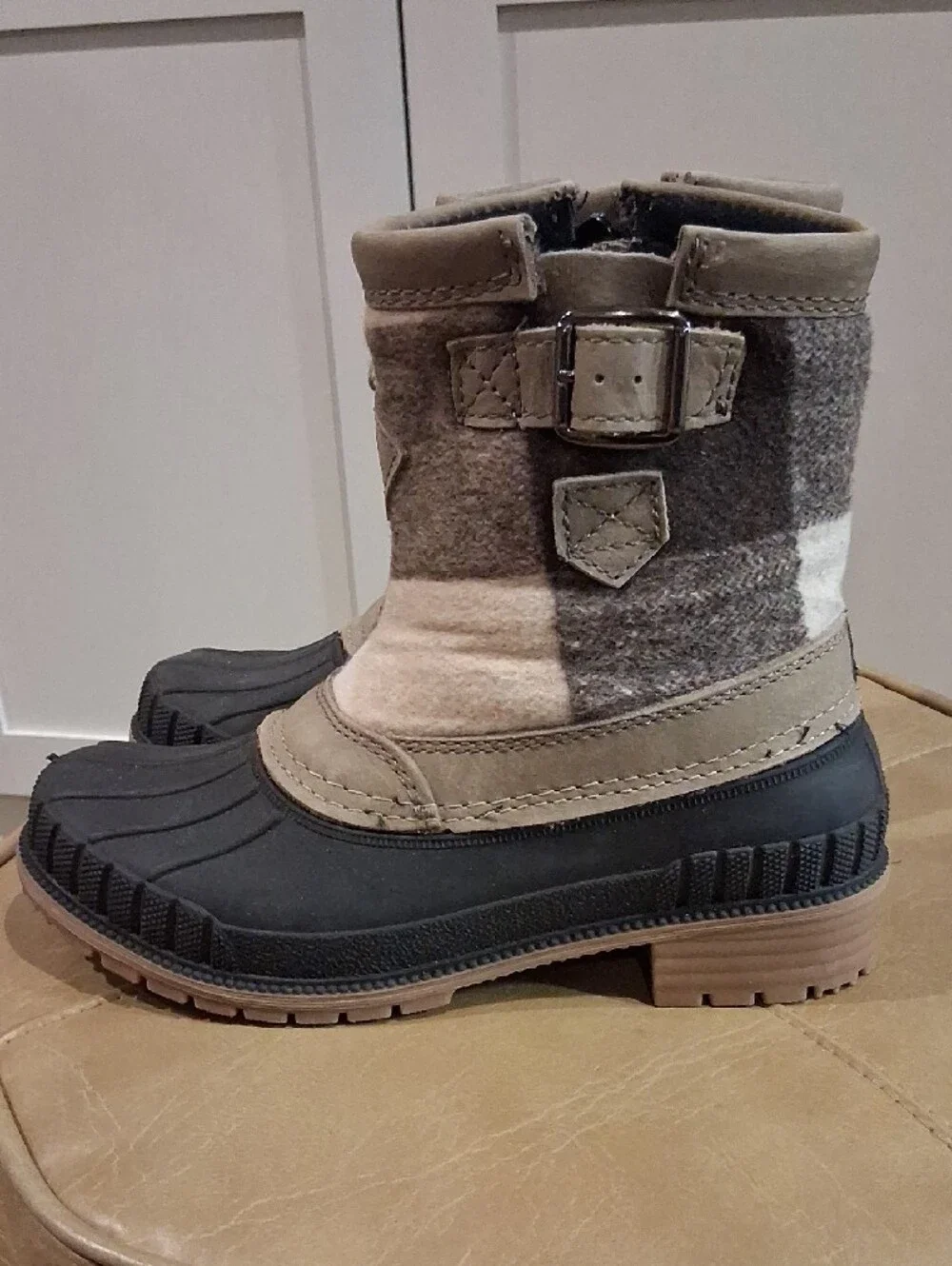 Kamik Gray and Cream Plaid Winter Boots